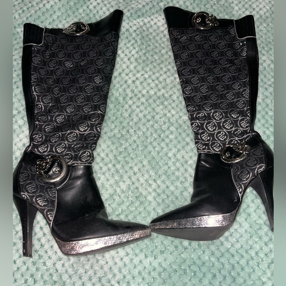 Heeled boots mid calf